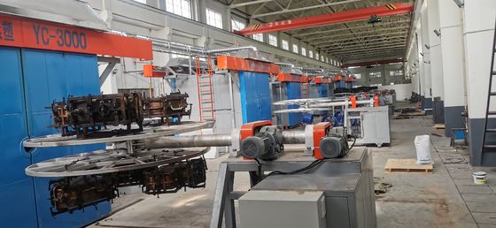 kupować Sprzęt do formowania rotacyjnego Siemens 2000 * 1500 * 1000 mm 40 kW Maksymalna waga produktu 500 kg online manufacture